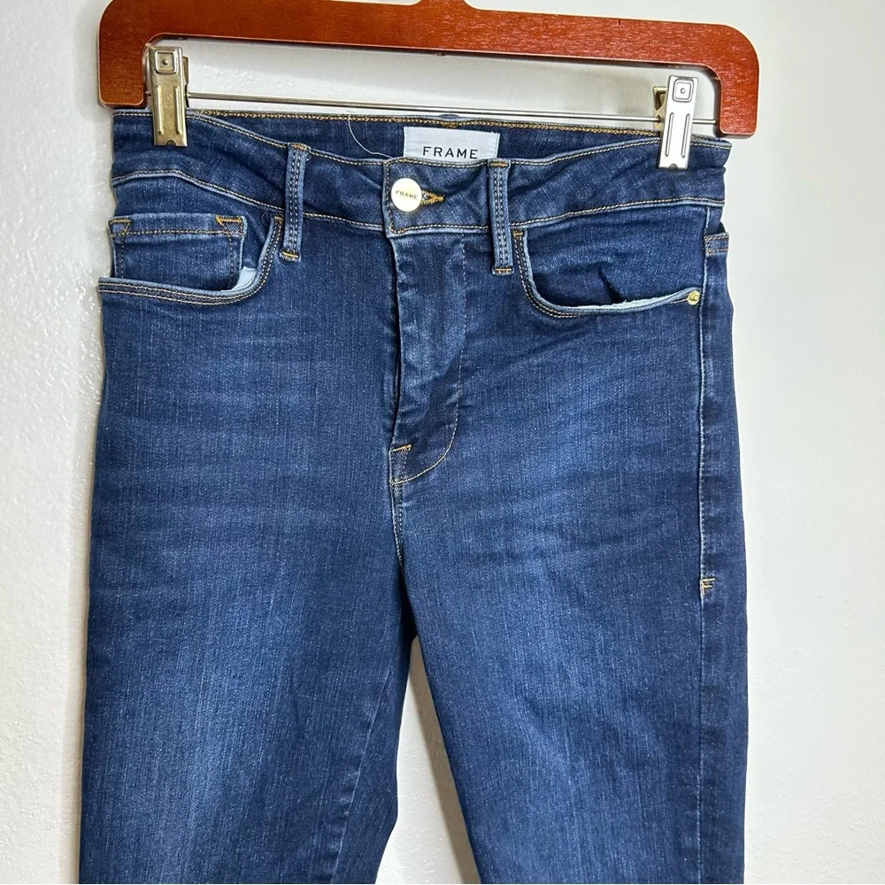 FRAME Denim Le One Skinny Jean High Rise in Kodak (Fits 25-29) - Picture 4 of 11
